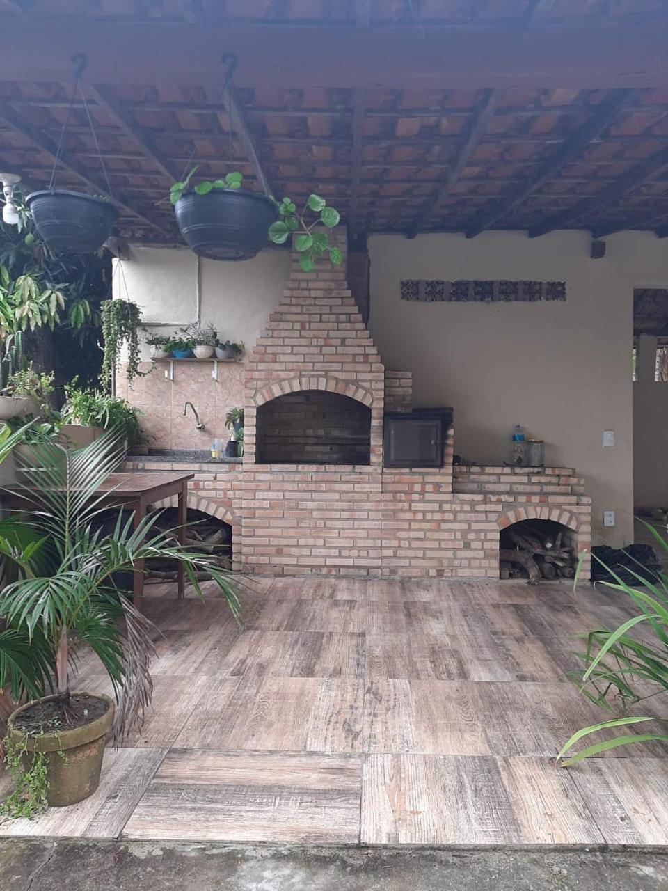 Casa ampla com Wi-Fi e garagem para dois veículos Campos dos Goytacazes Exterior foto