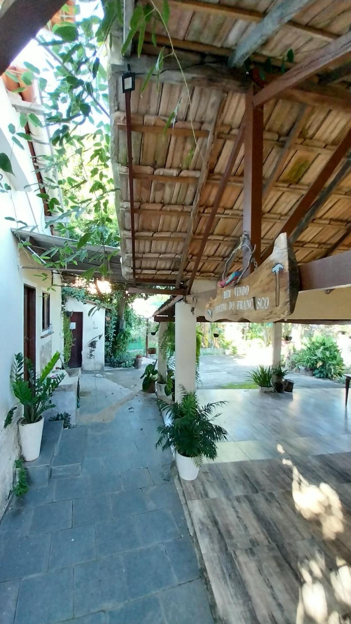 Casa ampla com Wi-Fi e garagem para dois veículos Campos dos Goytacazes Exterior foto